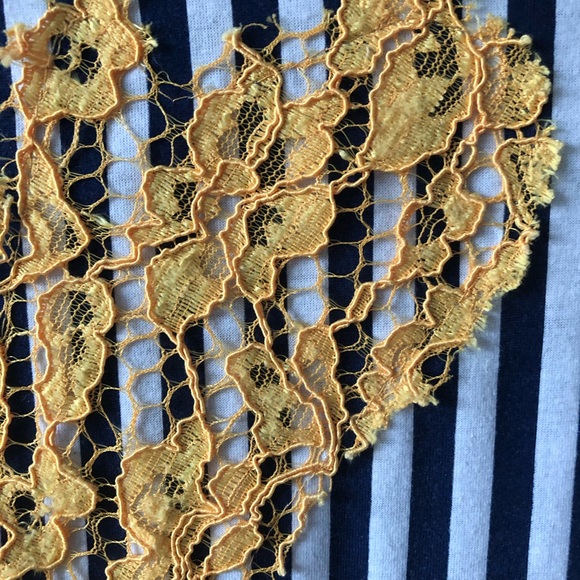 Zara Trafaluc loose t-shirt size Small - Picture 3 of 6